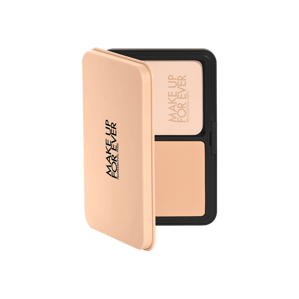 Makeup Forever matte velvet skin blurring powder foundation